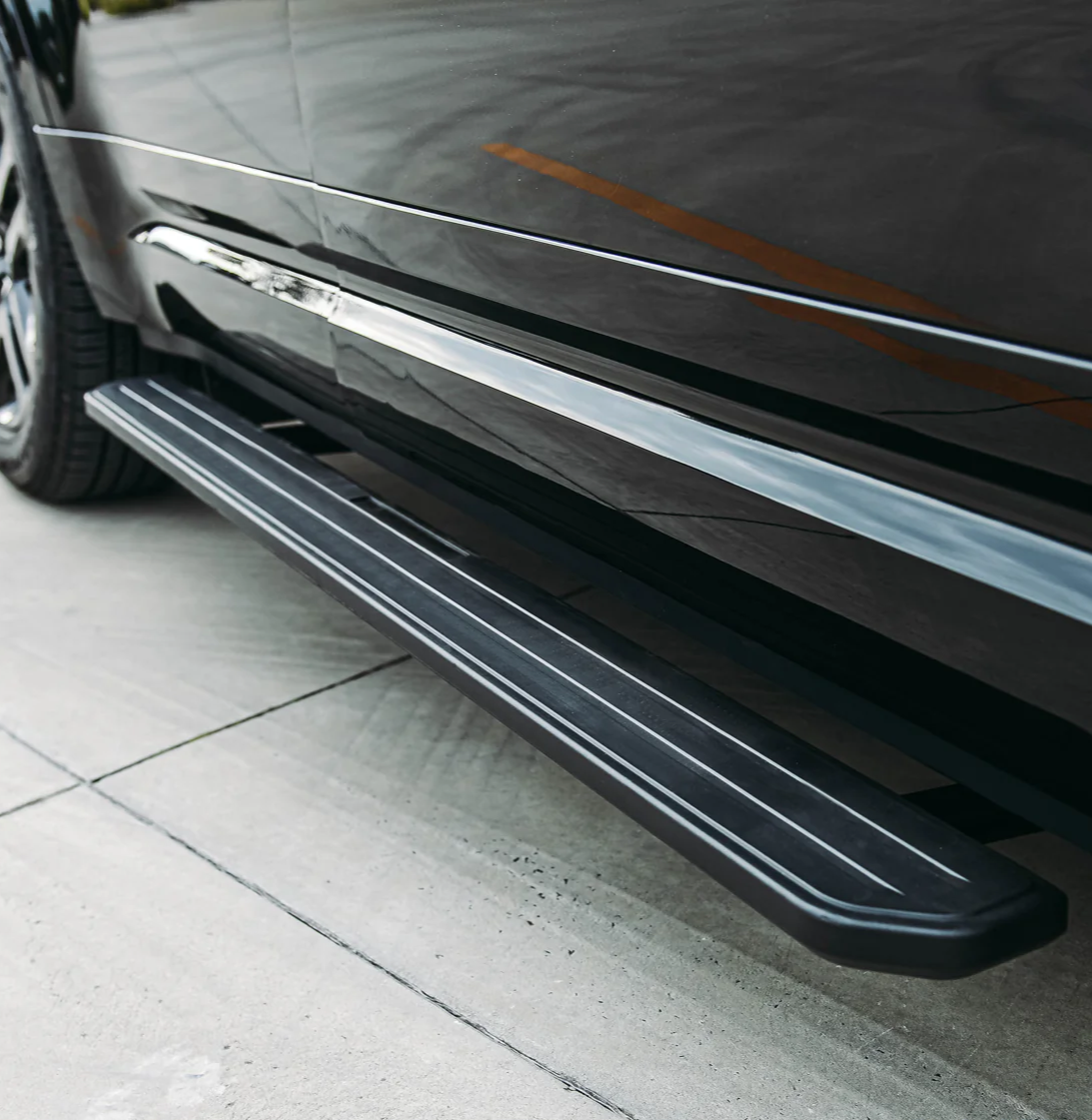 Black Electric Side Steps for Land Rover Defender 110 and 130 (L663)