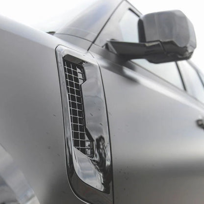 Gloss Black Replacement Side Fender Vents for Land Rover Defender 90, 110 and 130 (L663)