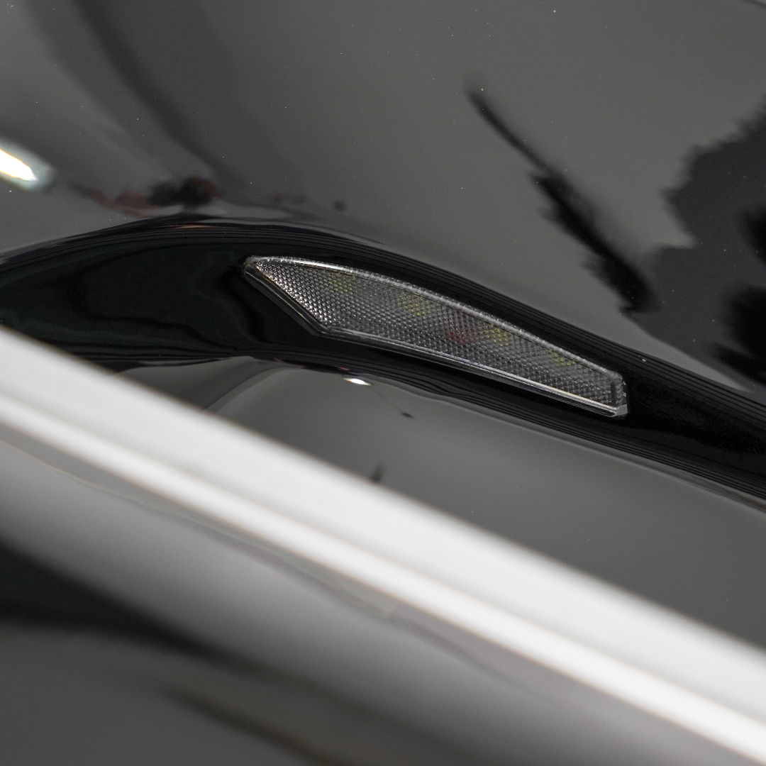OE Side Steps (Running Boards) with Light for Toyota LandCruiser 300 Series, view 4