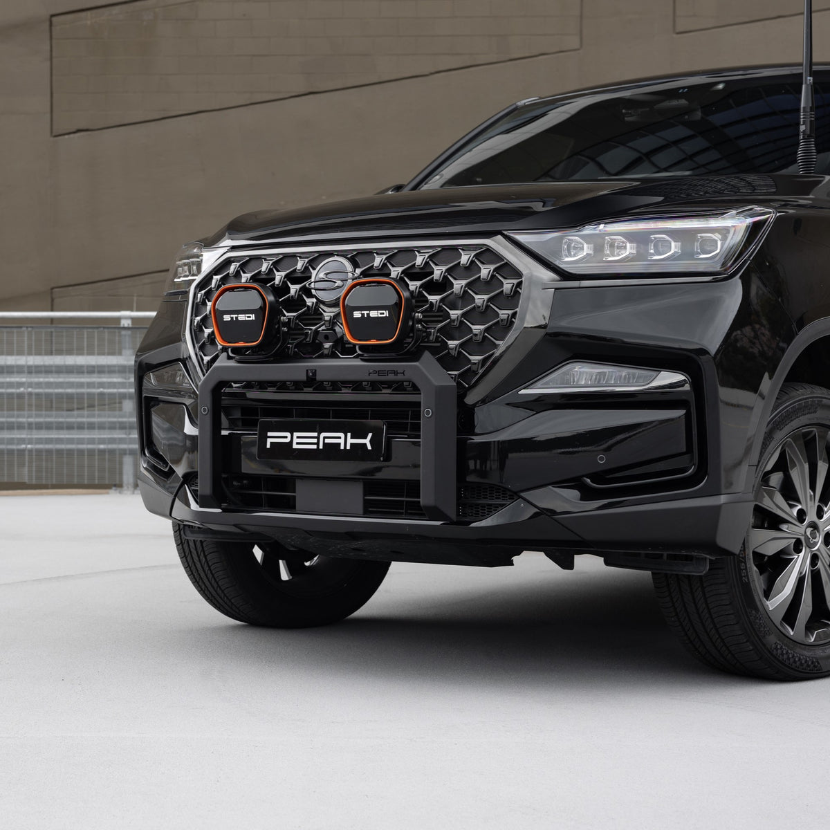 PEAK Steel Nudge Bar for KGM SsangYong Rexton 2018+, view 2