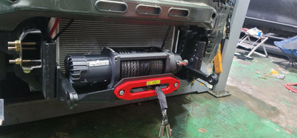 GearBugs Heavy Duty Winch Bed with Recovery Points for KGM SsangYong Musso (Facelift), view 2