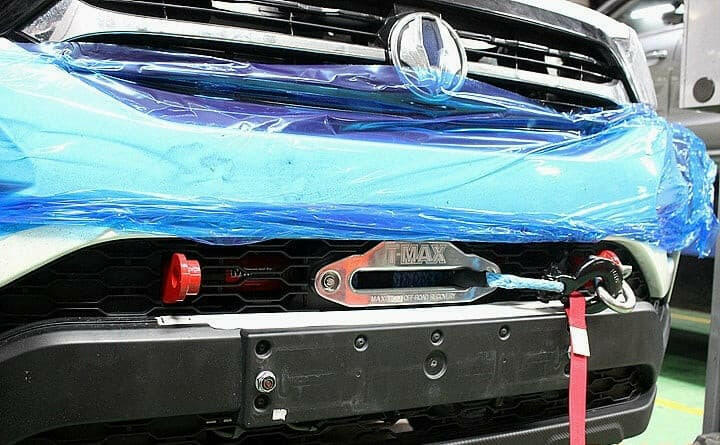 GearBugs Heavy Duty Winch Bed with Recovery Points for KGM SsangYong Musso (Pre Facelift), view 3