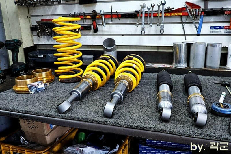 Move-On Adjustable Coilovers 2 Inch Lift (Set) for KGM SsangYong Musso & Rexton
